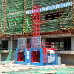施工升降機標準節(jié) 施工電梯批發(fā)廠家 SC200施工升降機型號